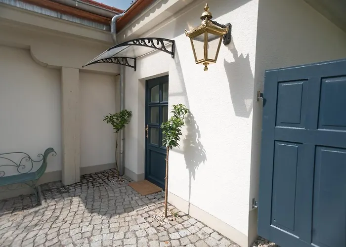 Privatsphaere Im Kutscherhaus Der Golding Daire Dresden