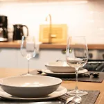 Privatsphaere Im Kutscherhaus Der Golding Appartement