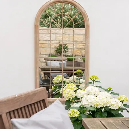 Privatsphaere Im Kutscherhaus Der Golding Apartment Dresden