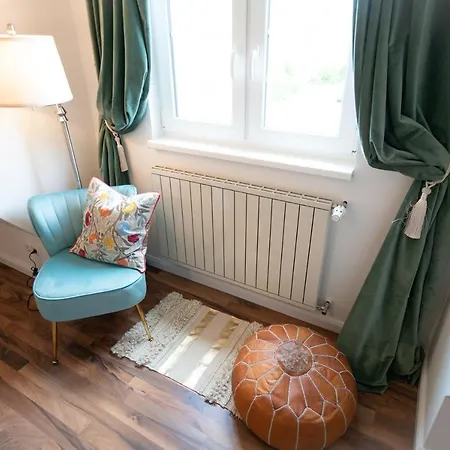 Privatsphaere Im Kutscherhaus Der Golding Apartment