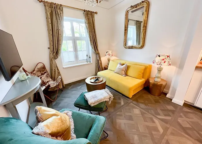 Privatsphaere Im Kutscherhaus Der Golding